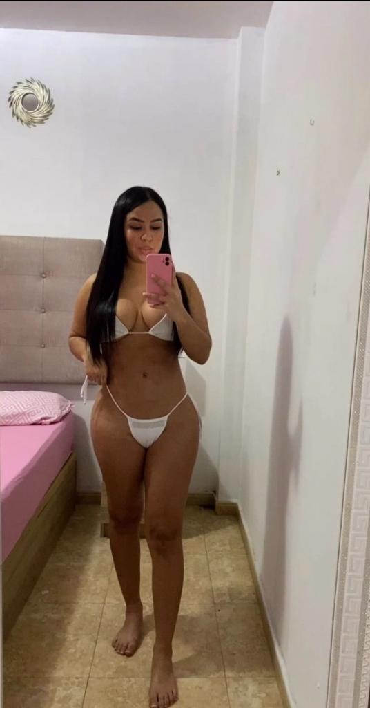 Chica busca chico en Cádiz: 