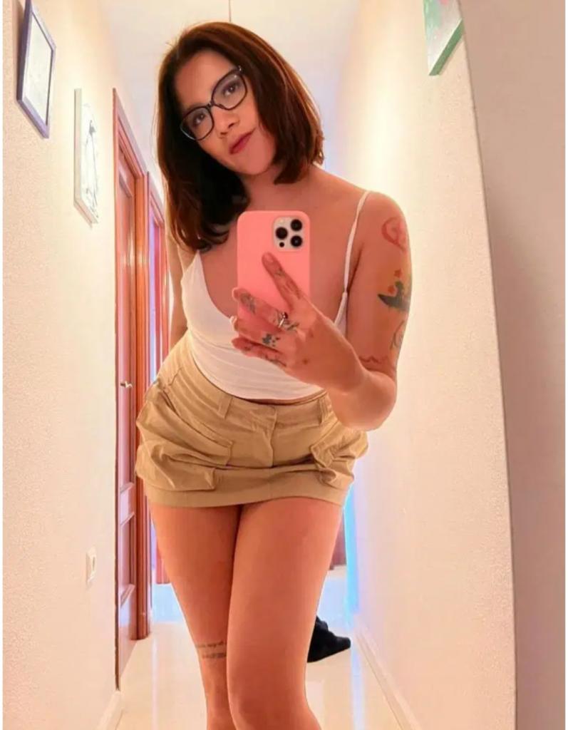641387526: Chica busca chico en Alicante