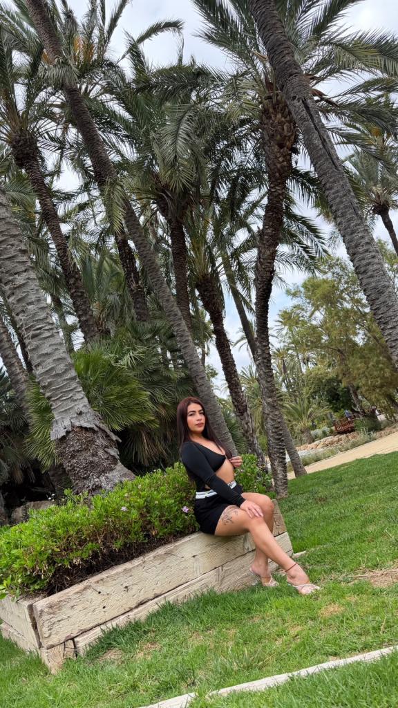 Chica busca chico en Alicante: 