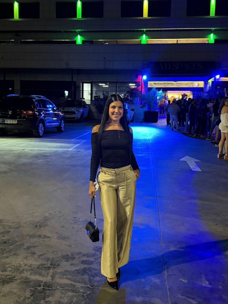 Chica busca chico en Alicante: 