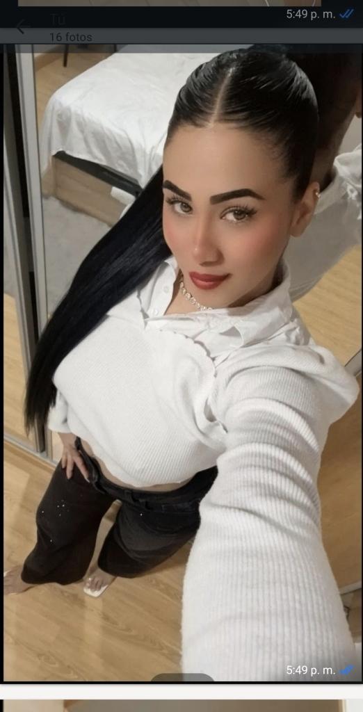 Chica busca chico en Almería: 