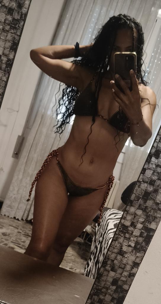 631244680: Chica busca chico en Tarragona