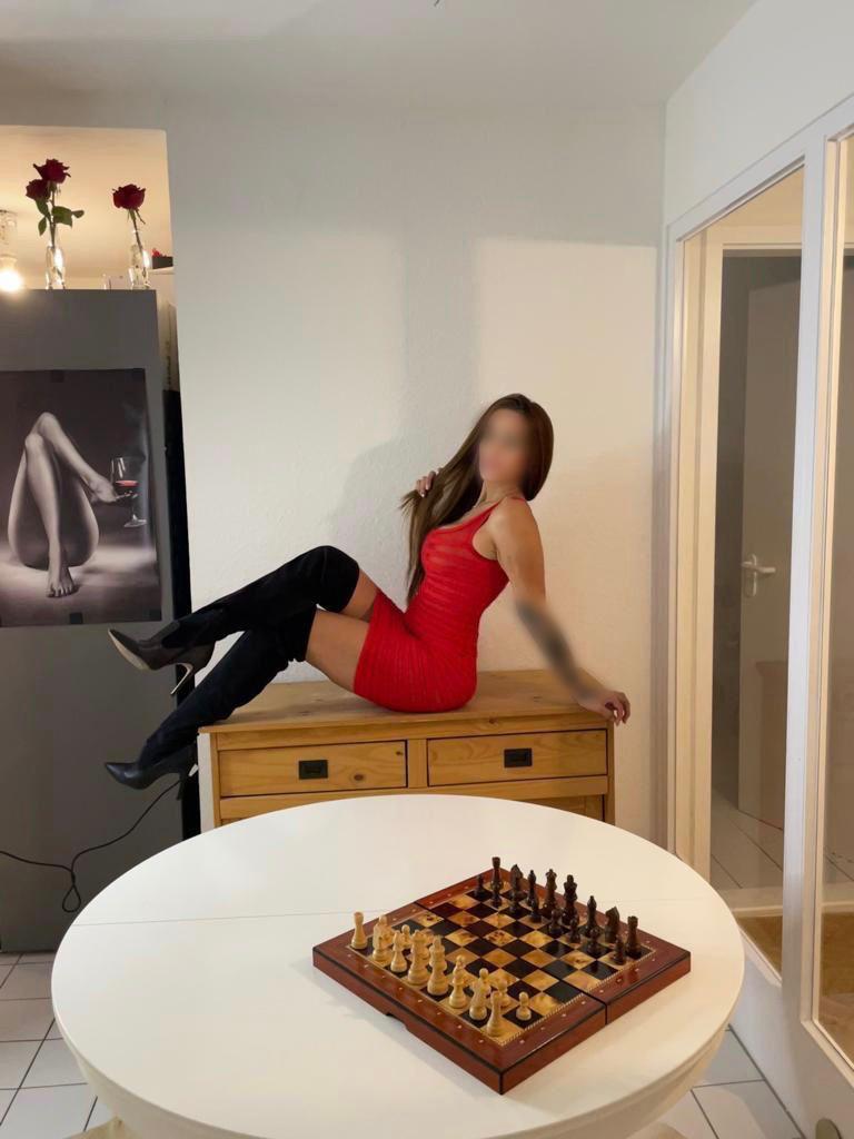 Chica busca chico en Madrid: 