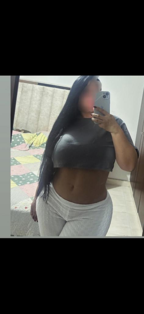 Chica busca chico en Cádiz: 
