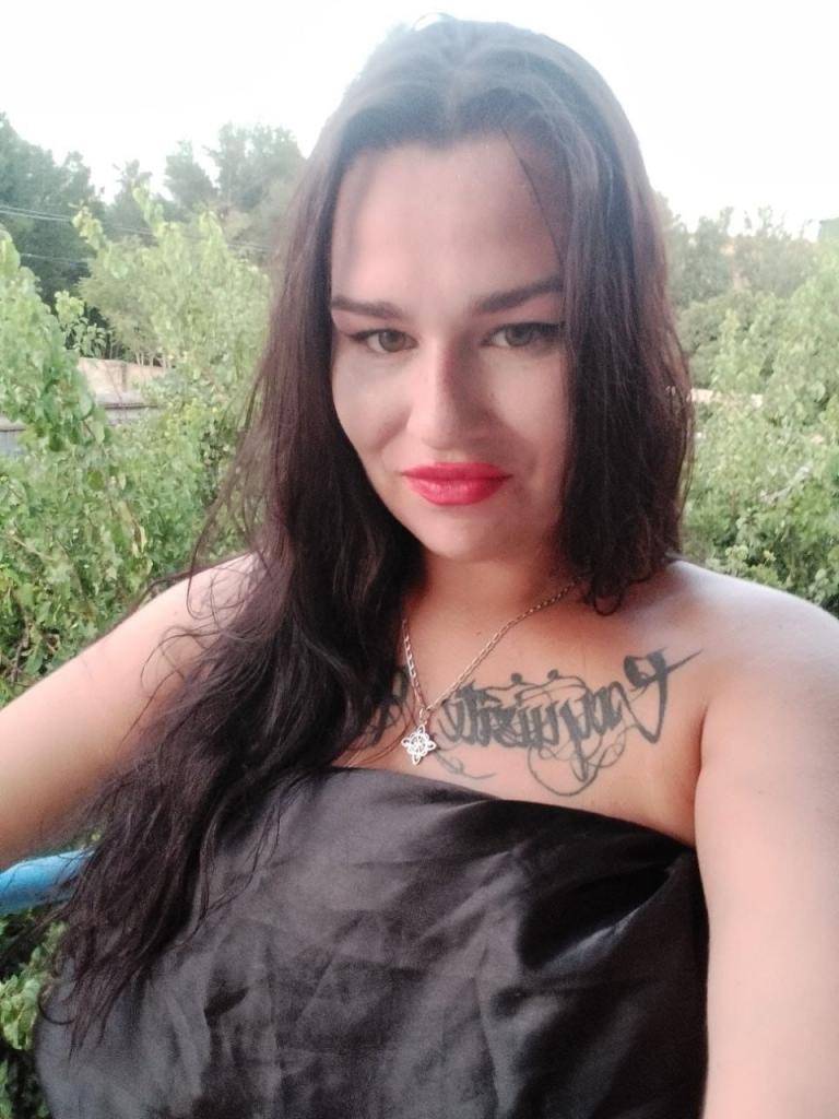 Chica busca chico en Almería: 