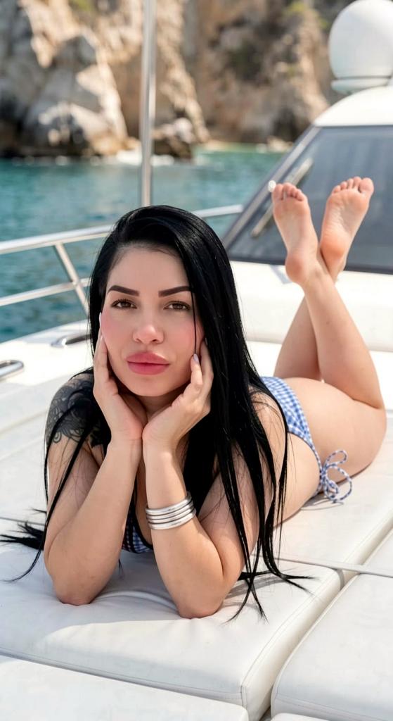 Chica busca chico en Cádiz: Chica busca chico