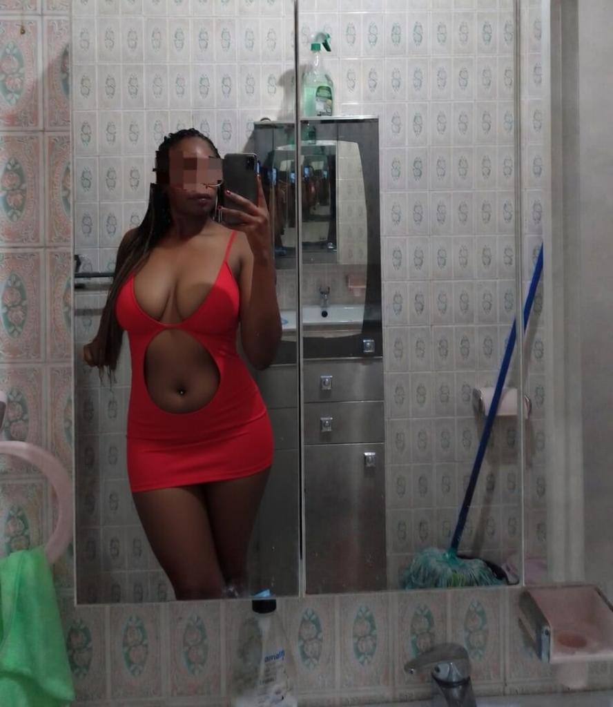 Chica busca chico en Madrid: Chica busca chico