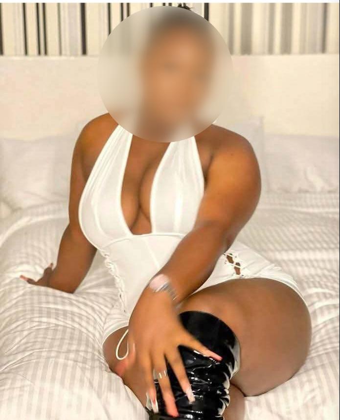 603114207: Chica busca chico en Málaga