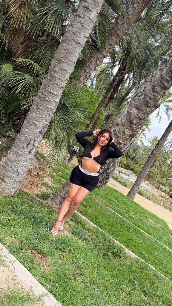 Chica busca chico en Alicante: 