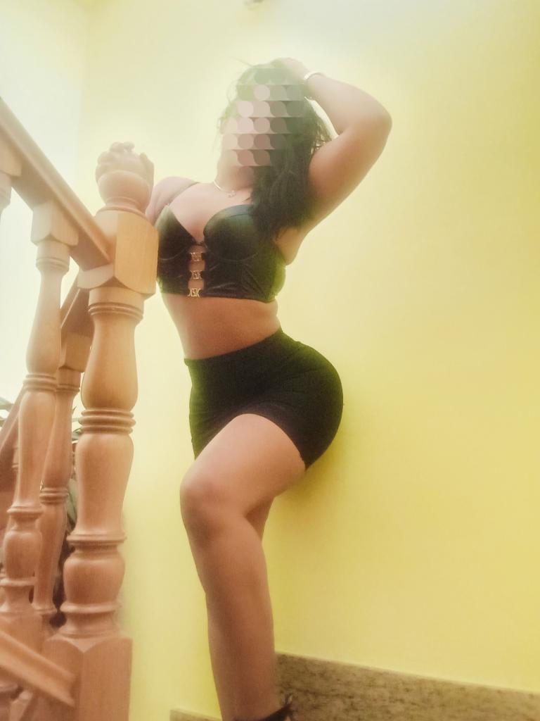 Chica busca chico en Cádiz: 