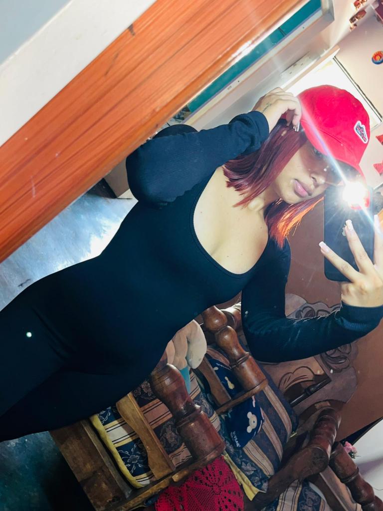 Chica busca chico en Tenerife: 