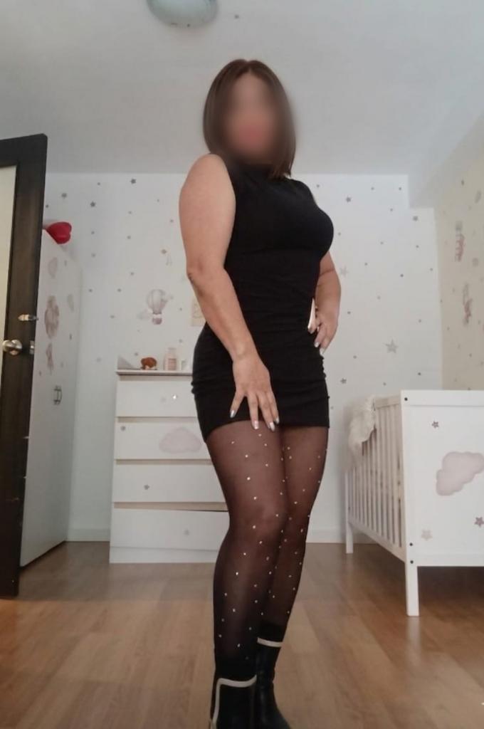 624531632: Chica busca chico en Gerona