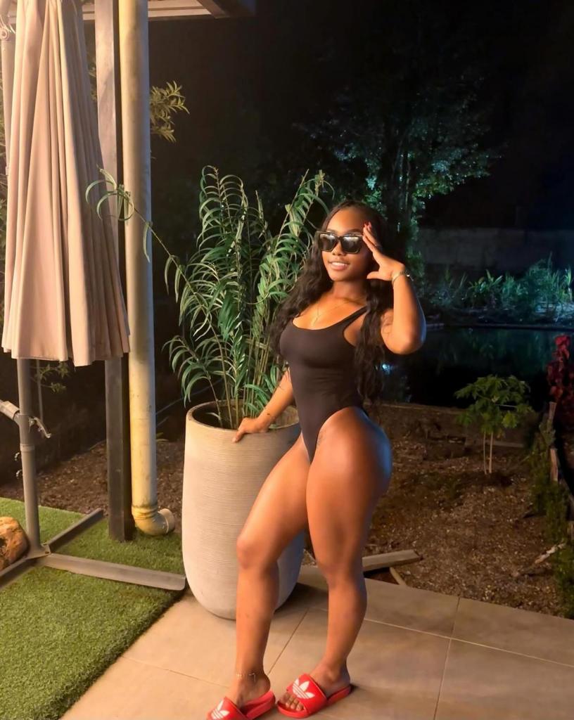 662235972: Chica busca chico en Gerona