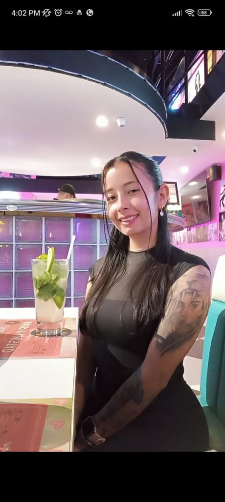 Chica busca chico en Cádiz: 