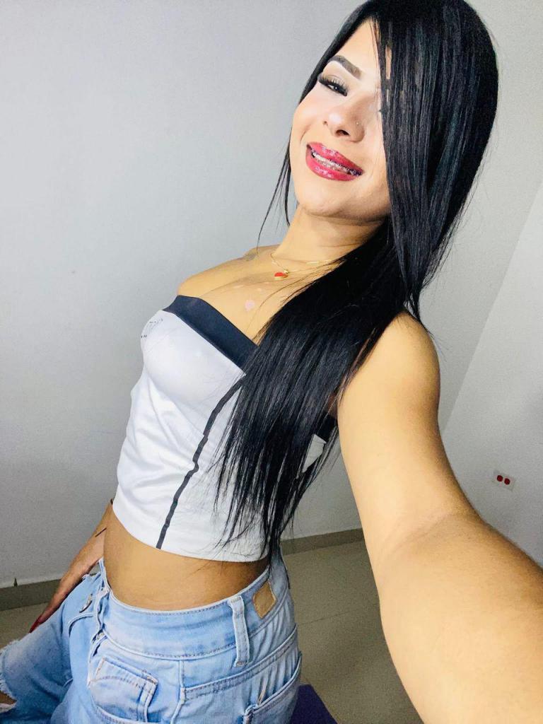 Chica busca chico en Valencia: Chica busca chico