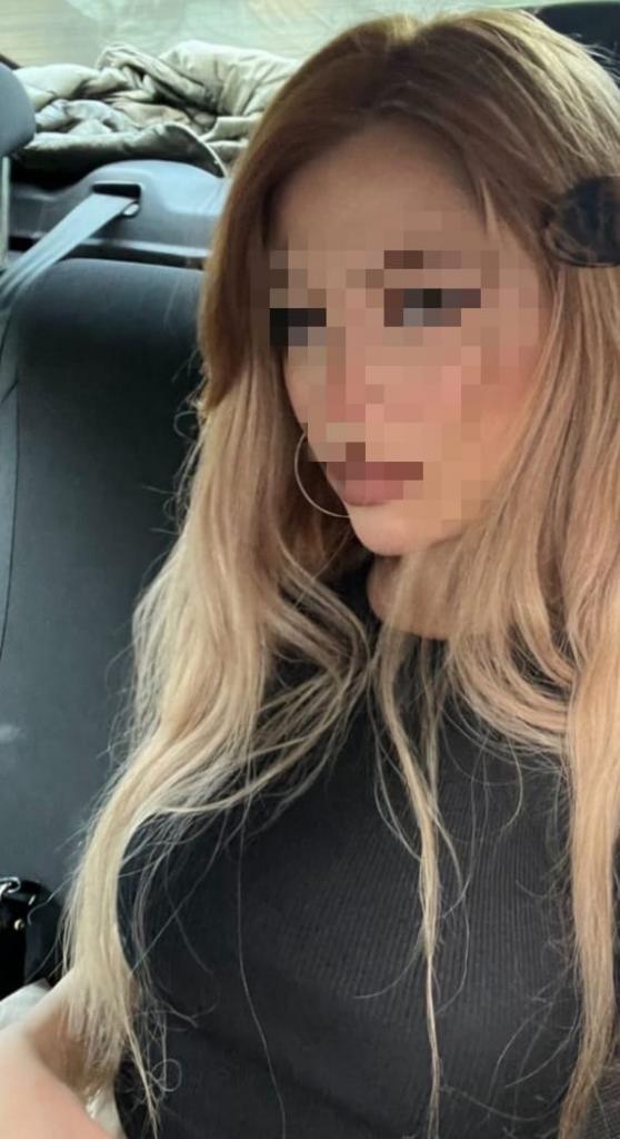 Chica busca chico en Huelva: 
