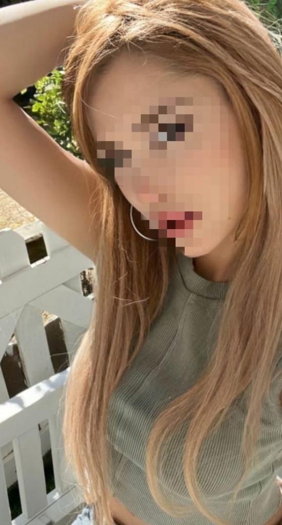 Chica busca chico en Huelva: Chica busca chico