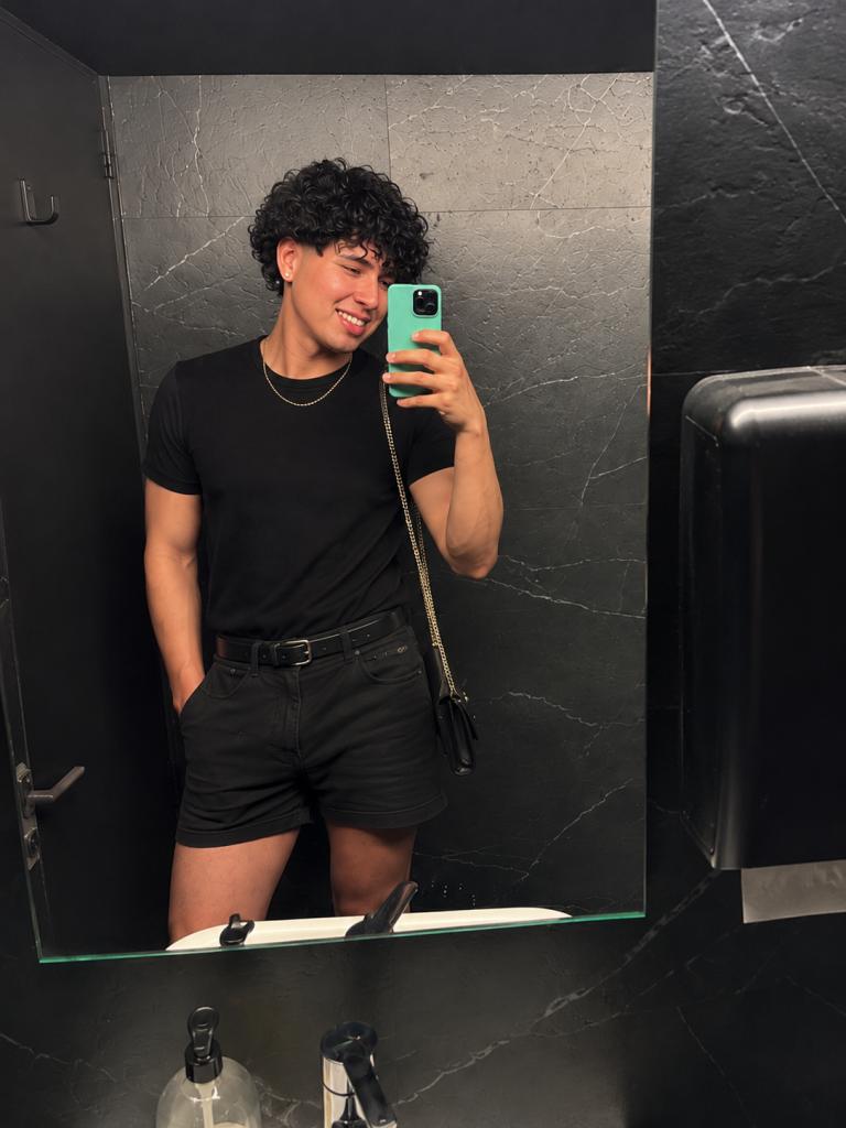 642616302: Chico busca chica en Barcelona