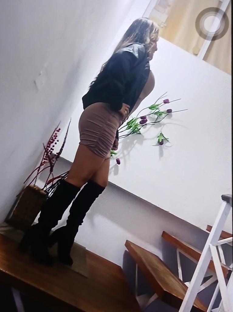 673308185: Chica busca chico en Huesca