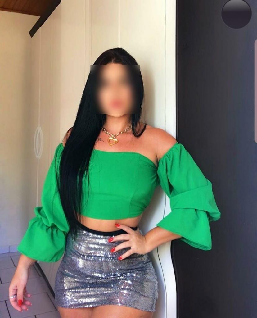 Chica busca chico en Lugo: 