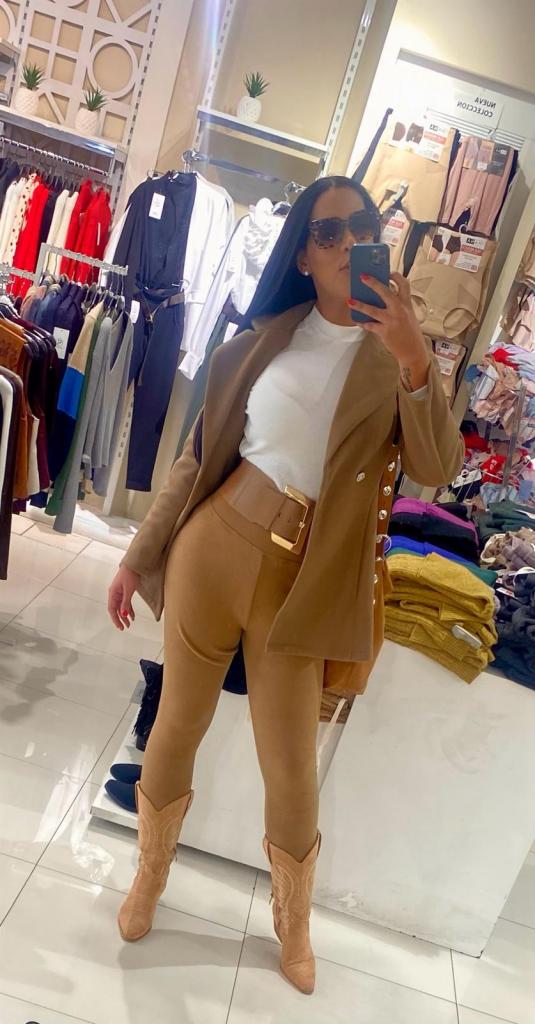 633952402: Travesti en Las Palmas