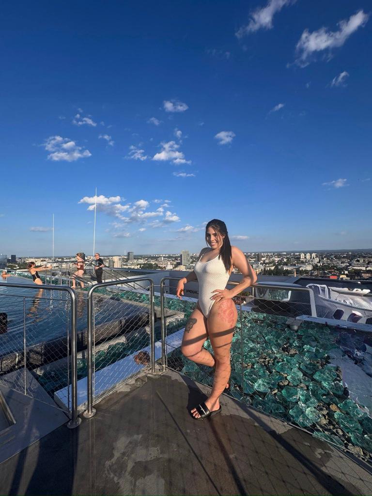 Chica busca chico en Barcelona: 