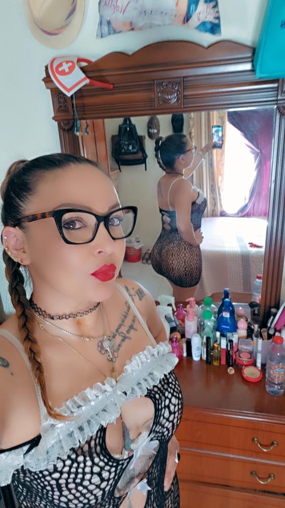 Chica busca chico en Córdoba: Chica busca chico