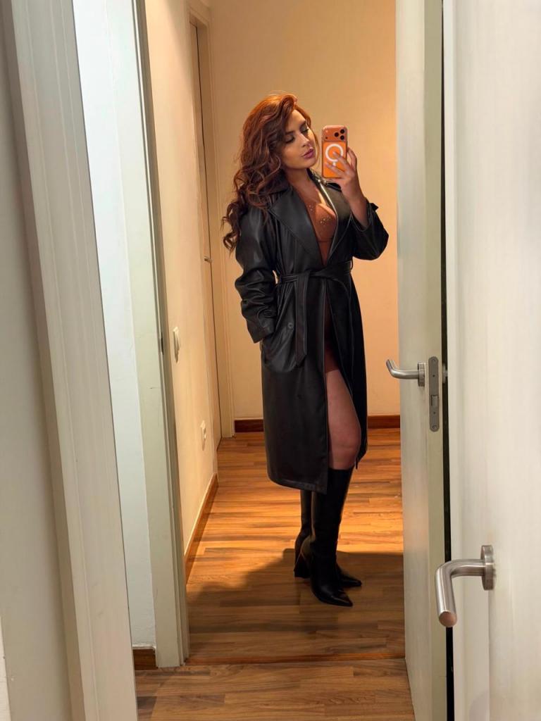 637629413: Chica busca chico en Málaga