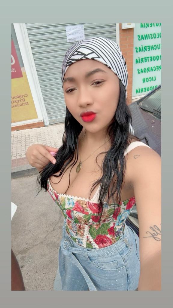 632475660: Chica busca chico en Sevilla