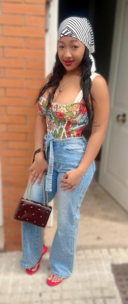 Chica busca chico en Sevilla: 
