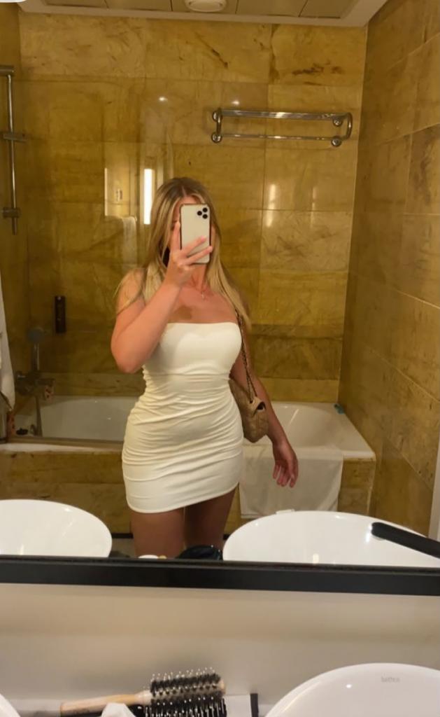 Chica busca chico en Cádiz: 