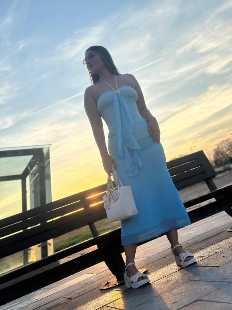 Chica busca chico en Málaga: Chica busca chico