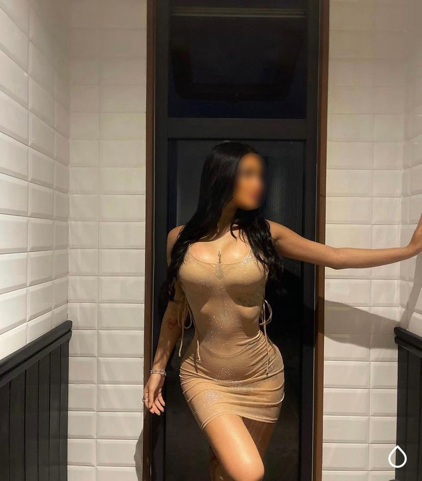 Chica busca chico en La Coruña: 