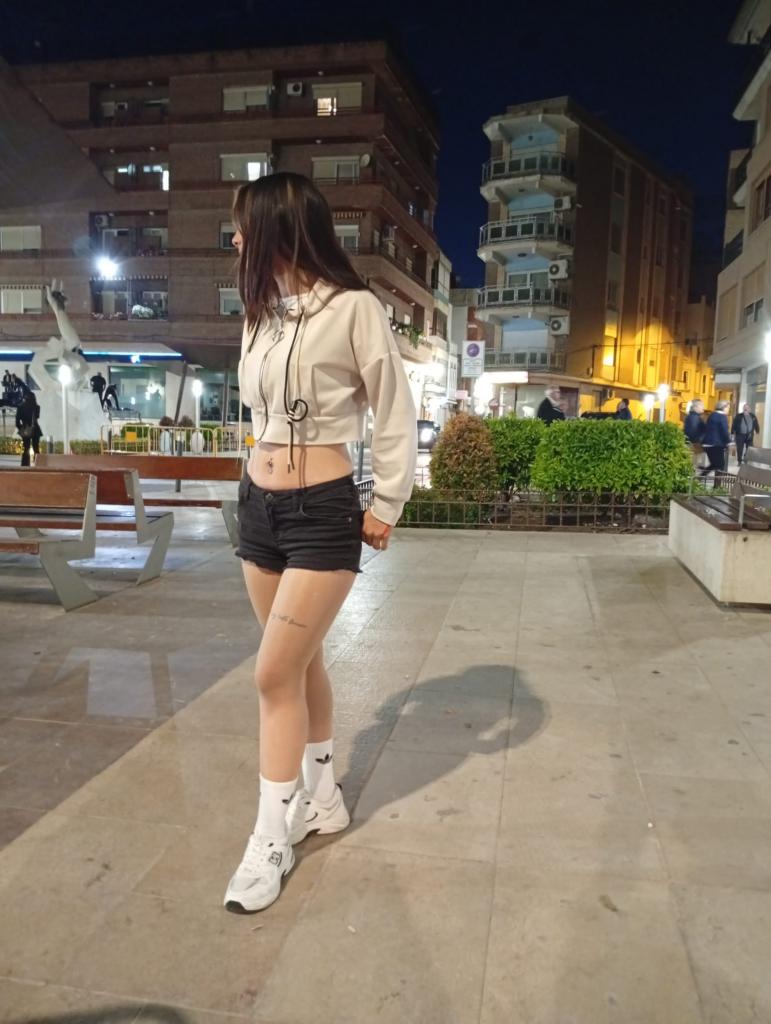 603746821: Chica busca chico en Valencia