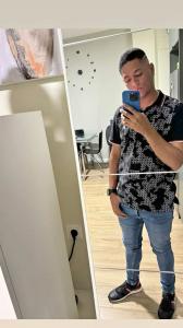 676992735: Chico busca chica en Madrid