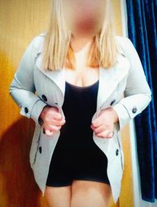 653513223: Chica busca chico en Barcelona