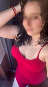 632349718: Chica busca chico en Barcelona