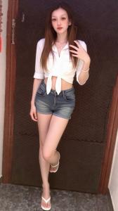 631892406: Chica busca chico en Zaragoza