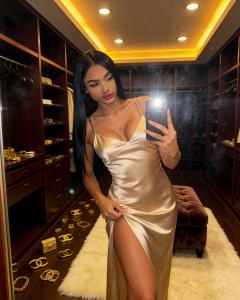 643075551: Chica busca chico en Ibiza