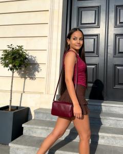643075551: Chica busca chico en Álava