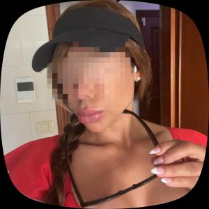 615597124: Chica busca chico en Lugo