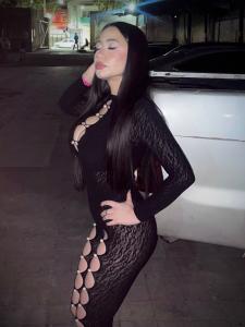 643075551: Chica busca chico en Ibiza