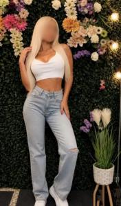 617667051: Chica busca chico en Cádiz