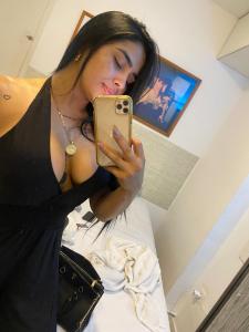602469095: Chica busca chico en Málaga
