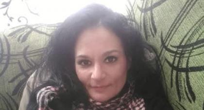 627174249: Chica busca chico en Sevilla