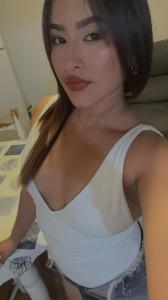613691452: Chica busca chico en Sevilla