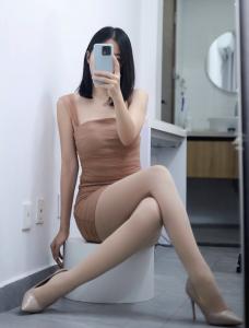 669338562: Chica busca chico en Madrid