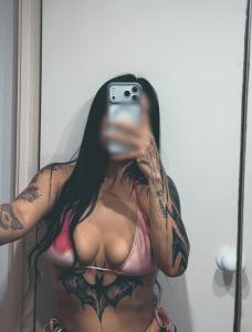 613572180: Chica busca chico en Barcelona