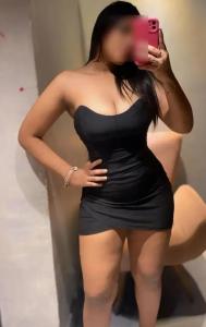 613905801: Chica busca chico en Málaga