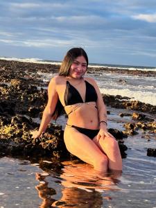 614670977: Chica busca chico en Alicante